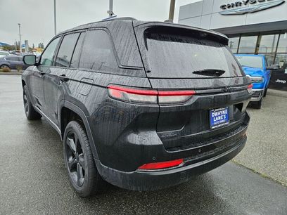 Used 2023 Jeep Grand Cherokee Limited w/ Luxury Tech Group II