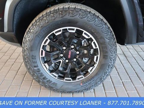New 2026 GMC Canyon AT4 AWD/4WD image 9