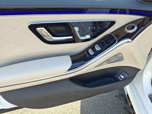 New 2026 Mercedes-Benz S 580 4MATIC Sedan image 10