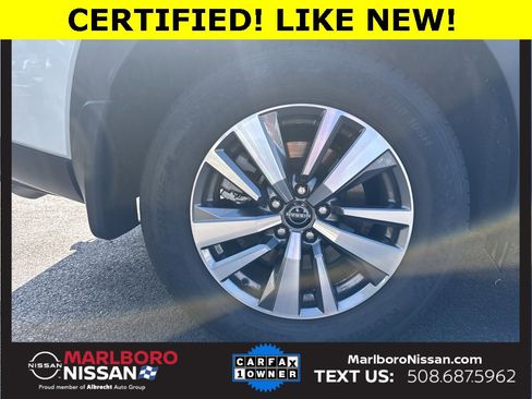 Certified 2025 Nissan Pathfinder SL image 9