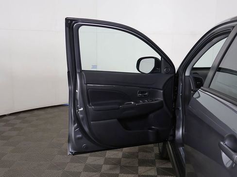 New 2026 Mitsubishi Outlander Sport SE AWD/4WD image 17