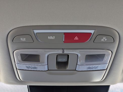 New 2025 Kia Telluride EX w/ EX Captain's Chair Package image 26