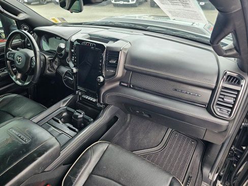 Used 2023 RAM 2500 Limited AWD/4WD image 11