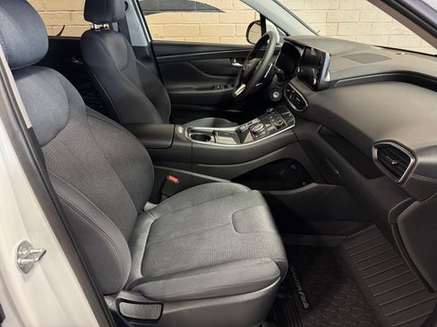 Used 2023 Hyundai Santa Fe SE AWD/4WD image 15