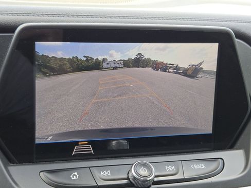 Used 2020 Chevrolet Blazer LT FWD image 8