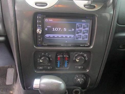 Used 2005 GMC Envoy SLE AWD/4WD image 12
