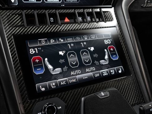 Used 2023 Lamborghini Urus Performante image 90