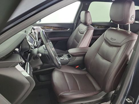 Used 2020 Cadillac XT6 Premium Luxury image 17