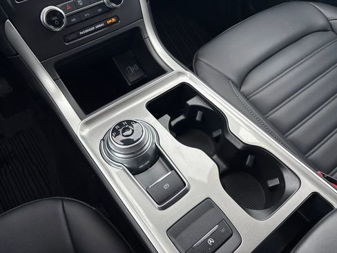 Used 2024 Ford Edge SEL w/ Convenience Package image 26