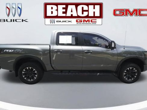 Used 2021 Nissan Titan PRO-4X w/ Pro-4x Convenience Package AWD/4WD image 2