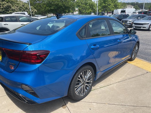 Used 2023 Kia Forte GT-Line w/ GT-Line Technology Package FWD image 4