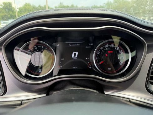 Used 2021 Dodge Challenger R/T Scat Pack RWD image 18