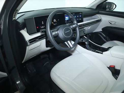 Used 2025 Hyundai Tucson SEL AWD/4WD image 17