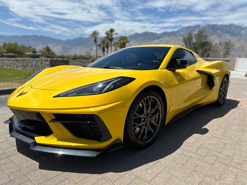 Used 2026 Chevrolet Corvette Stingray Premium Conv w/ Z51 Performance Package RWD image 26