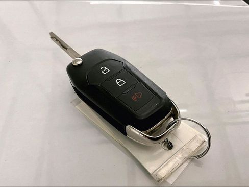 Used 2021 Ford F250 XL w/ Power Equipment Group image 11