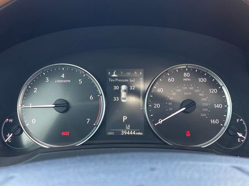 Used 2023 Lexus IS 300 300 w/ Premium Package image 15