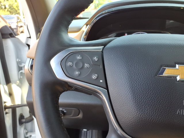 Used 2023 Chevrolet Traverse Premier AWD/4WD image 17