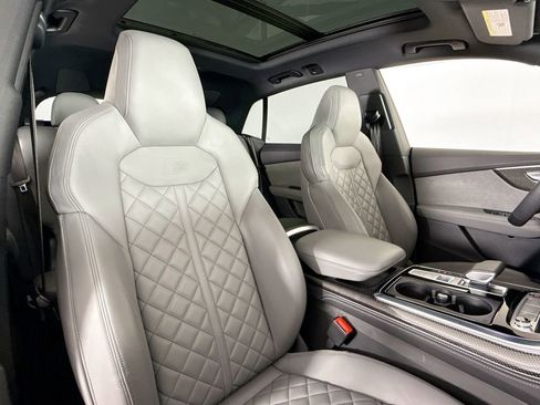 Used 2023 Audi SQ8 Premium Plus image 14