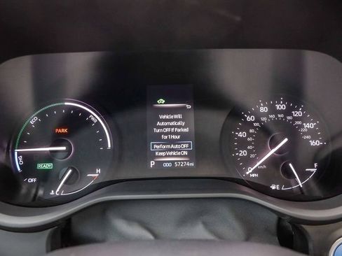 Used 2024 Toyota Sienna XLE w/ XLE Plus Package FWD image 29