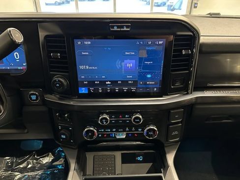 New 2026 Ford F250 Lariat w/ Black Appearance Package AWD/4WD image 14