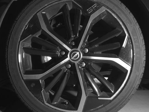 Used 2025 Nissan Altima 2.5 SR image 12