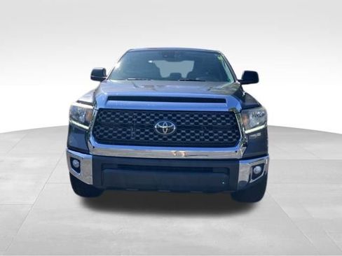 Used 2020 Toyota Tundra SR5 w/ SR5 Upgrade Package AWD/4WD image 2