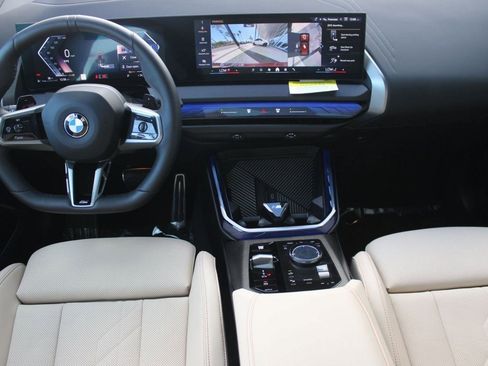 Used 2025 BMW X3 xDrive30i w/ Premium Package image 14