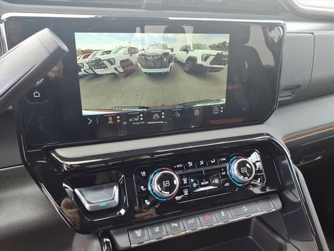 New 2026 GMC Sierra 2500 AT4 w/ AT4 Premium Plus Package image 23