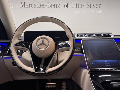 Used 2024 Mercedes-Benz S 580 4MATIC Sedan image 31