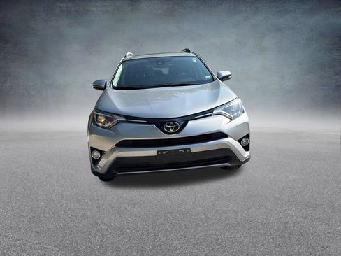 Used 2017 Toyota RAV4 XLE w/ All Weather Liner Package AWD/4WD image 10