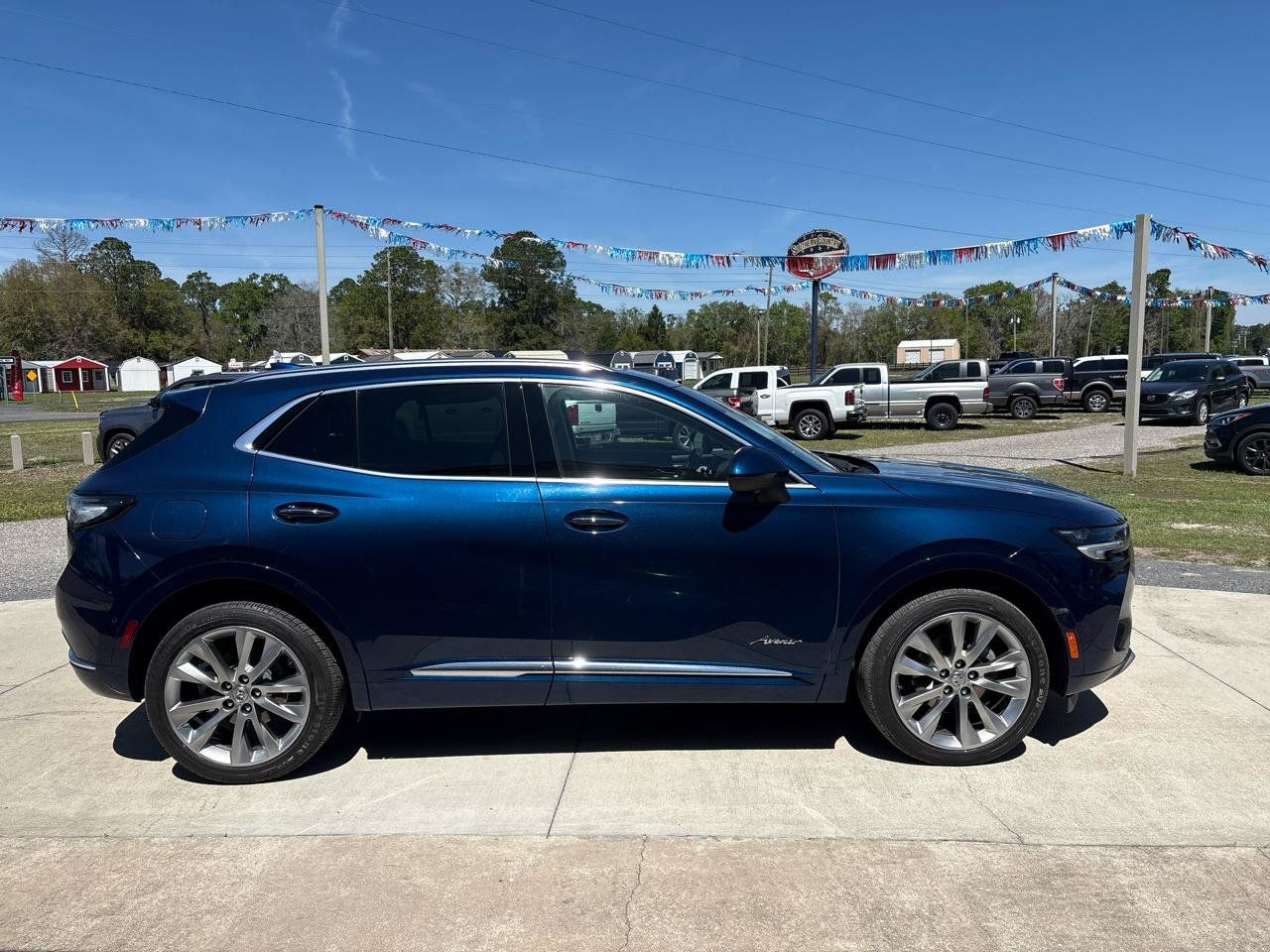 Used 2023 Buick Envision Avenir FWD image 4