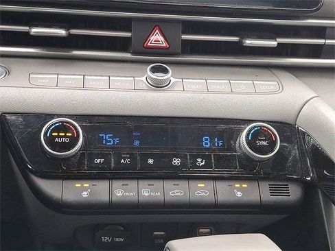 Certified 2023 Hyundai Elantra SEL w/ Convenience Package image 15