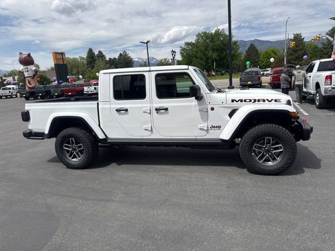 New 2026 Jeep Gladiator Mojave AWD/4WD image 4
