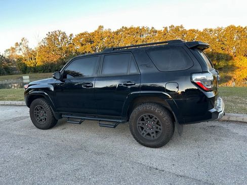Used 2024 Toyota 4Runner TRD Off-Road Premium w/ Moonroof Package image 2