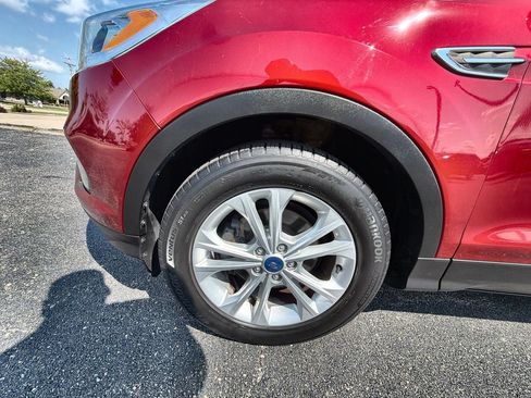 Used 2018 Ford Escape SEL FWD image 18
