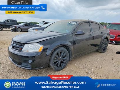 Used 2014 Dodge Avenger SE w/ Blacktop Package