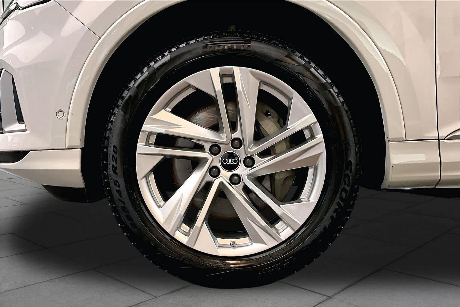 Used 2023 Audi Q7 2.0T Premium AWD/4WD image 10