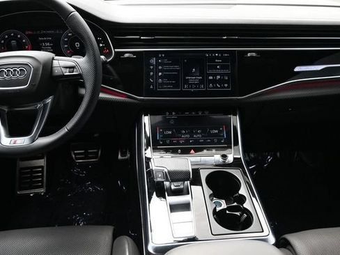 Used 2024 Audi SQ8 Prestige AWD/4WD image 14