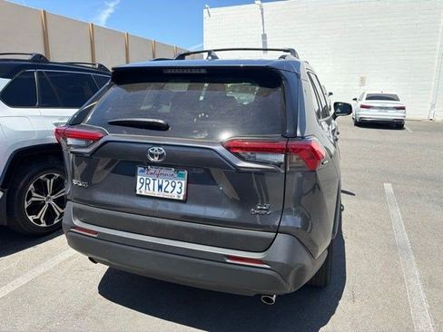 Certified 2025 Toyota RAV4 LE AWD/4WD image 6
