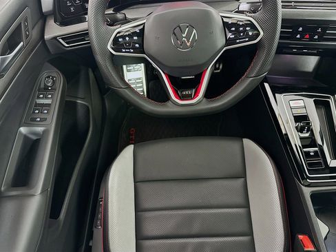 Used 2023 Volkswagen GTI Autobahn image 21