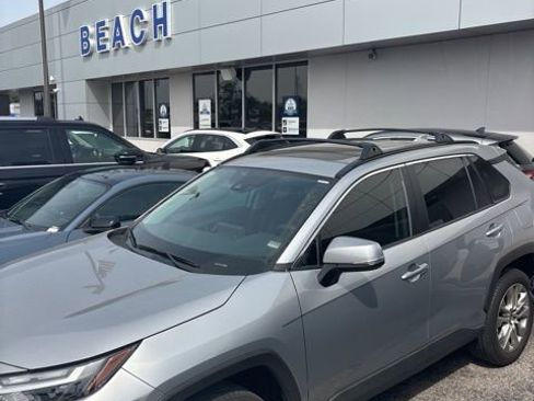 Used 2024 Toyota RAV4 XLE Premium FWD image 6