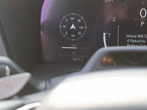 Used 2024 Lexus GX 550 550 Luxury+ 4D Sport Utility image 35