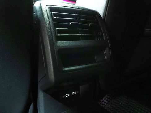 Used 2022 Volkswagen GTI SE FWD image 14
