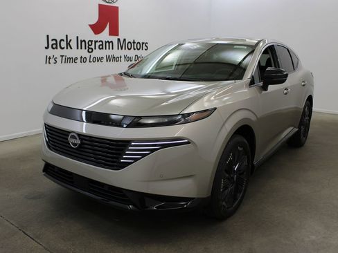New 2026 Nissan Murano Platinum AWD/4WD image 2