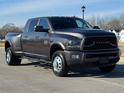 Used 2018 RAM 3500 Laramie w/ Sport Appearance Group image 3