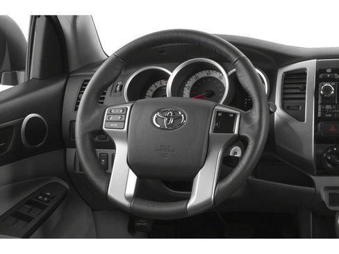 Used 2015 Toyota Tacoma 4x4 Double Cab w/ TRD Off-Road Package image 4