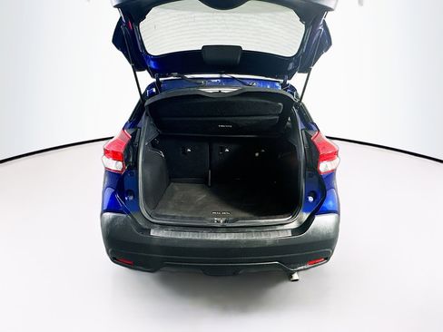 Used 2018 Nissan Kicks SV w/ Exterior Package image 29