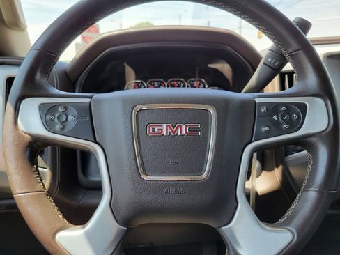 Used 2015 GMC Sierra 2500 SLE w/ SLE Preferred Package AWD/4WD image 11