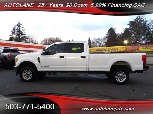 Used 2017 Ford F250 XLT image 1