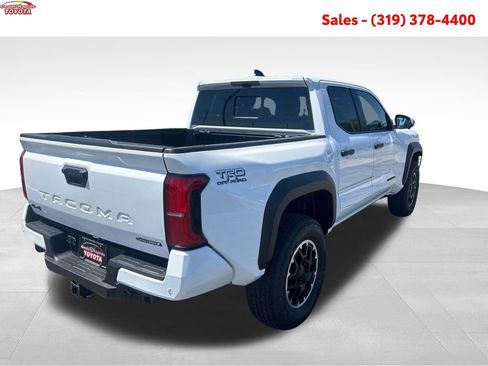 New 2026 Toyota Tacoma TRD Off-Road AWD/4WD image 5